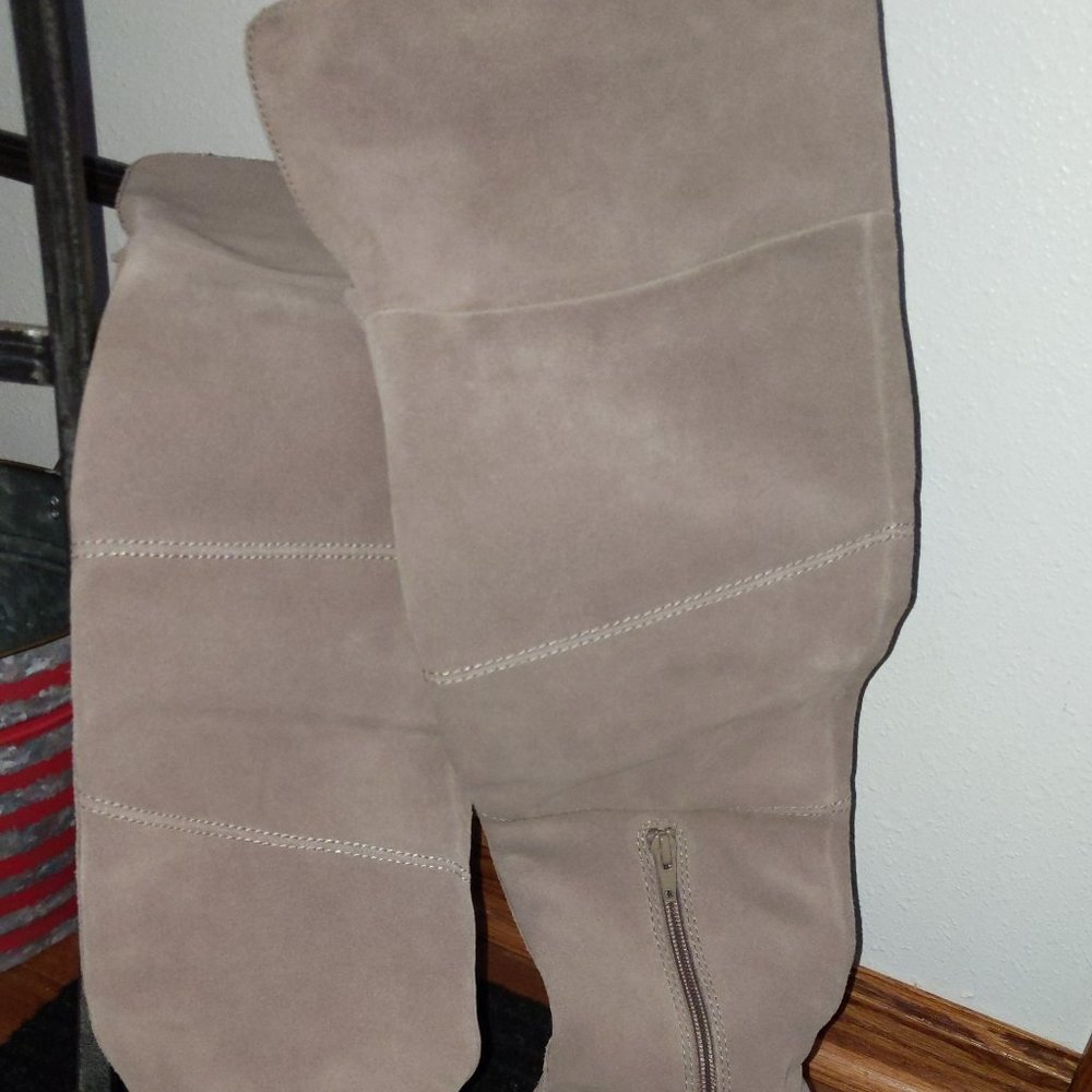 Over the knee suede boot